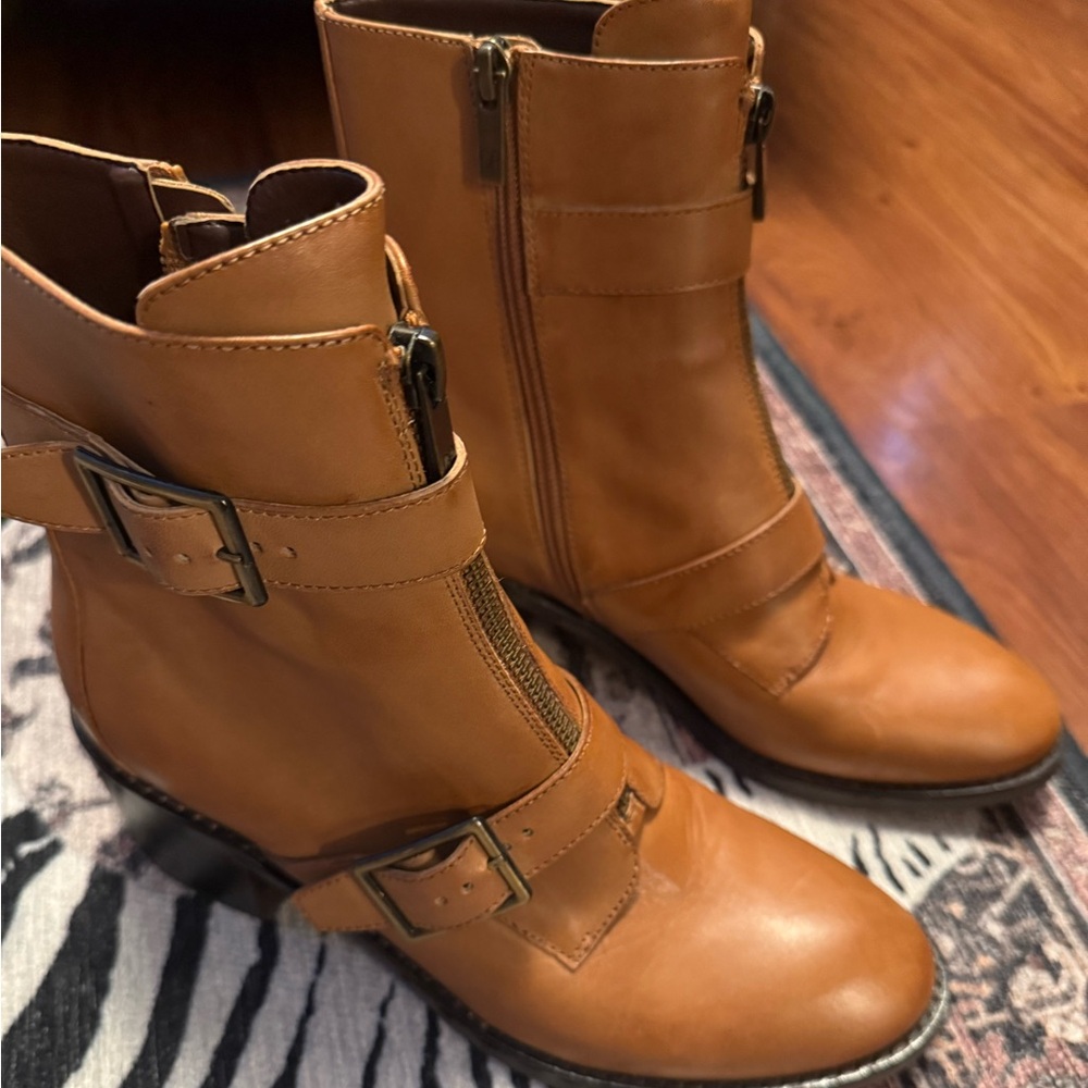 Donald J. Pliner Brown Leather Ankle Boots